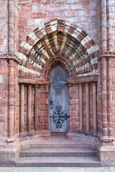 Side portal