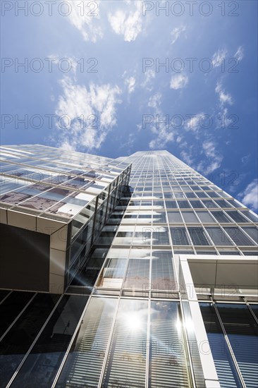 Office tower KolnTurm im Mediapark