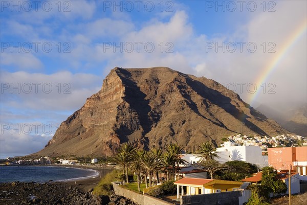 Mount La Merica with rainbow
