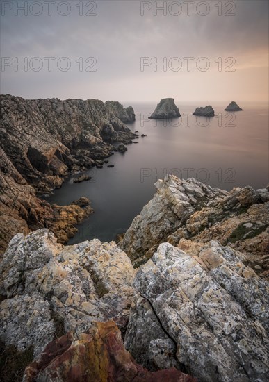 Evening mood at the headland Pointe de Penhir