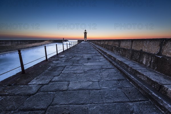 Lighthouse Foz do Douro