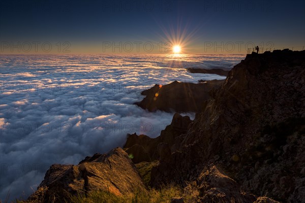 Sunrise over sea of mist
