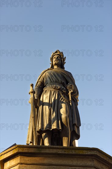 Fountain monument to poet Wolfram von Eschenbach