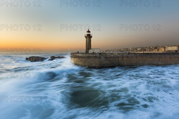 Lighthouse Foz do Douro