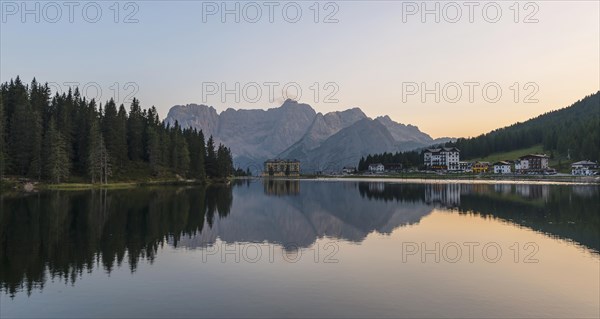 Lake Misurina at sunset