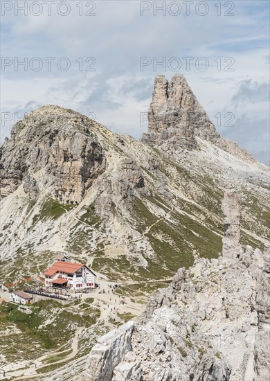 Three Peaks Hut and Toblinger Knoten