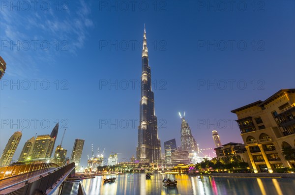 Boats on Burj Khalifa Lake