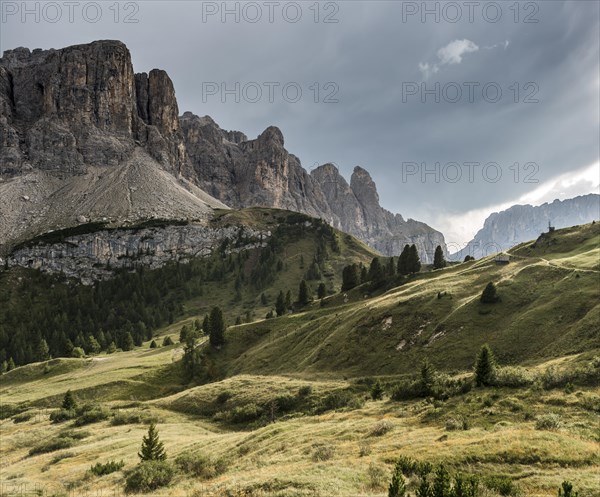 Val Gardena Pass