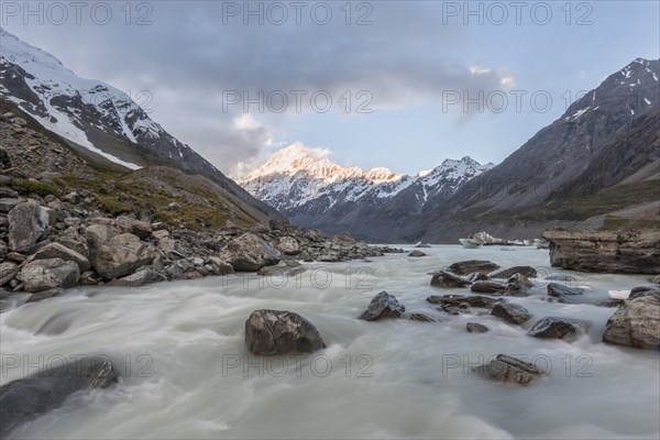 Hooker River