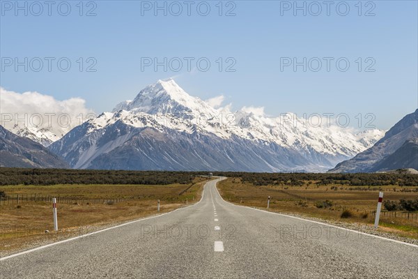 Road to Mount Cook