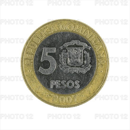 Five Dominican pesos coin