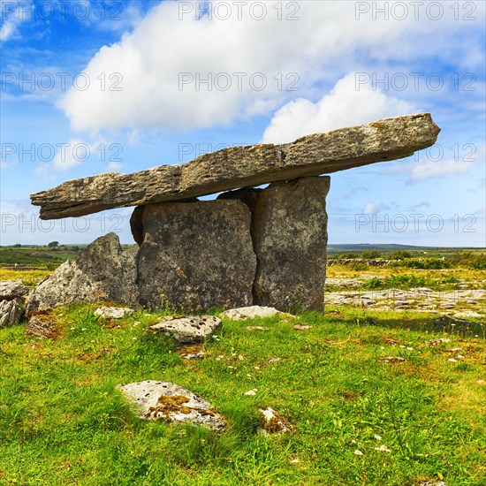 Poulnabrone-Dolmen