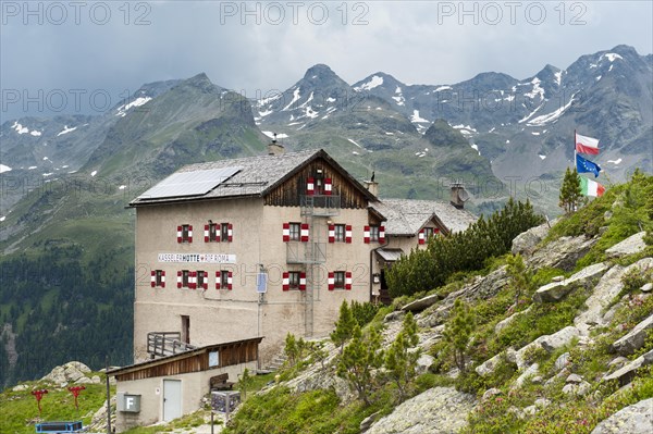 Mountain hut