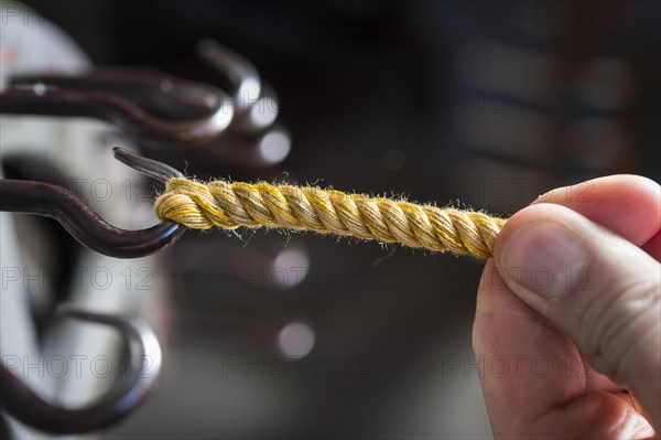 Passementerie maker