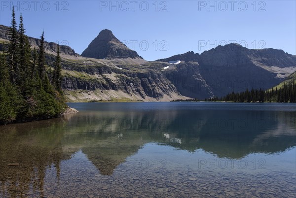 Hidden Lake with Reynolds Mountain
