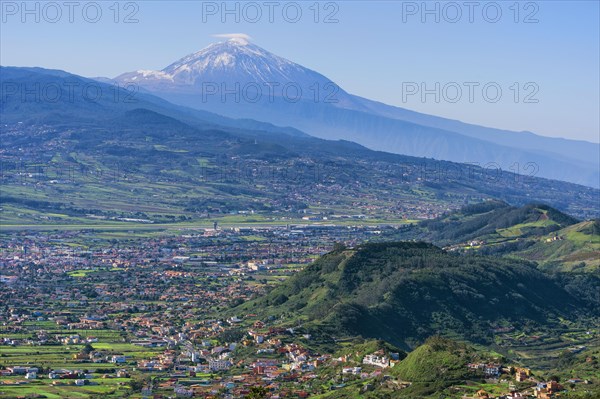 San Cristobal de La Laguna with Teide volcano