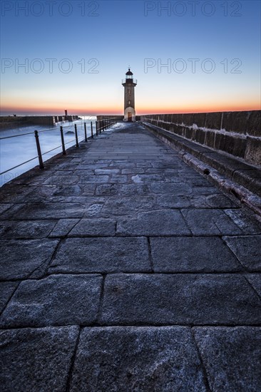 Lighthouse Foz do Douro