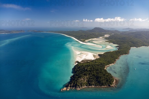 Whitehaven Beach and Hill Inlet river meanders