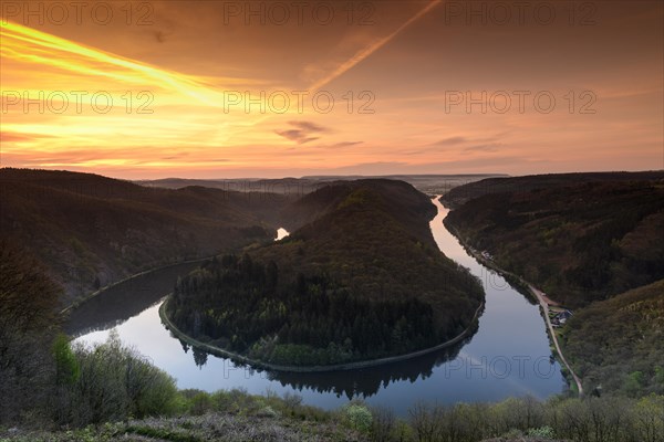 Big Saar loop at sunrise