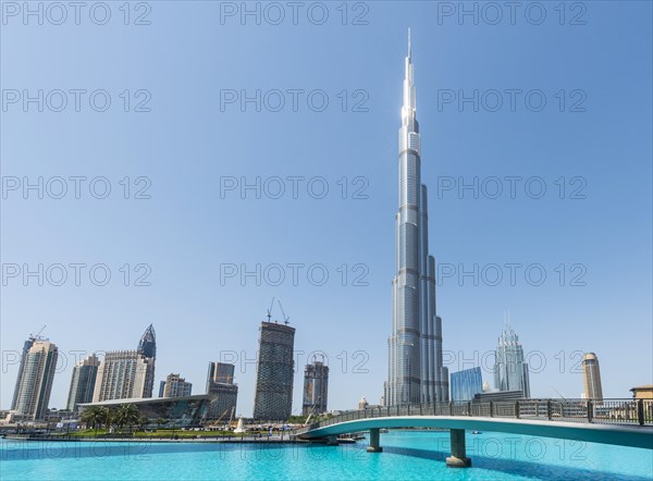 Burj Khalifa lake and bridge