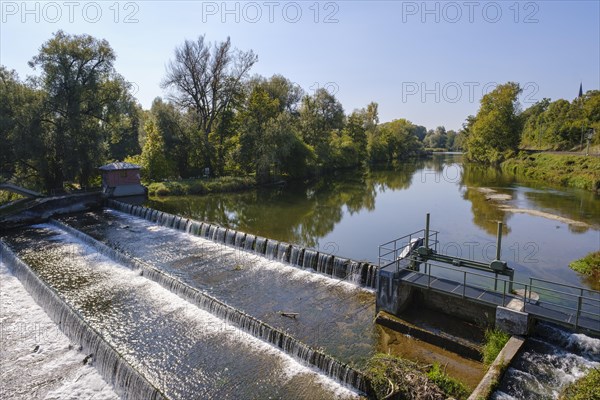 Barrage in the Amper in front of it flows into the Isar