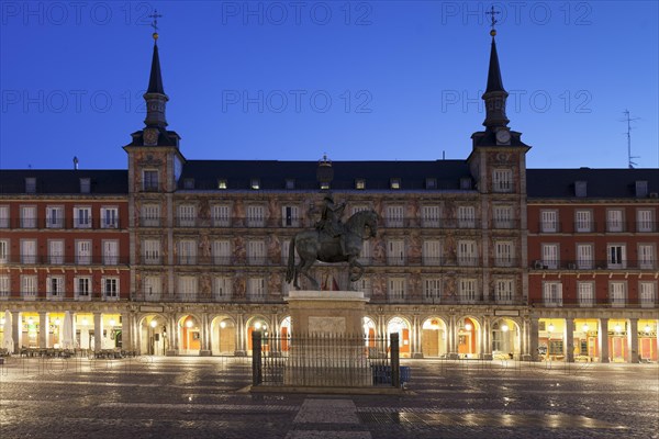 Equestrian statue of Philipp III. of Spain