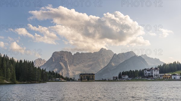 Lake Misurina at sunset