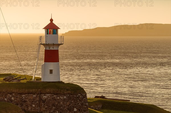 Skansin lighthouse at sunrise