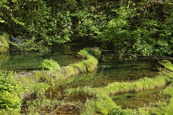 Travertine terraces