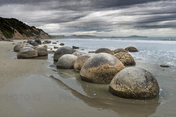 Moeraki Boulders