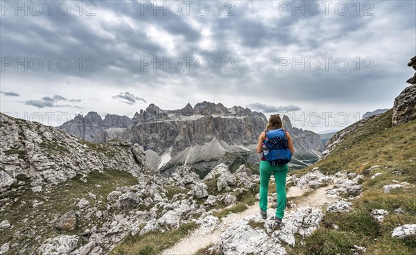 Hiker on the way to Cirspitze