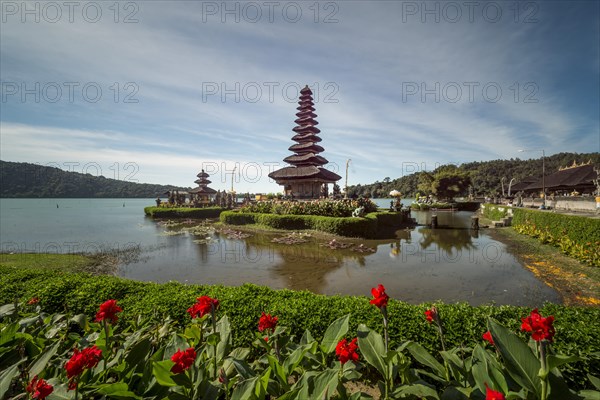 Buddhist water temple Pura Ulun Danu Bratan