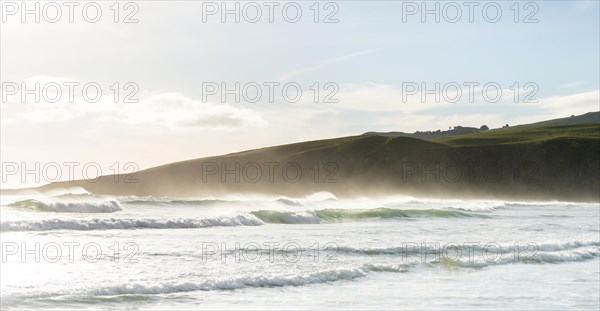 Sea and high waves