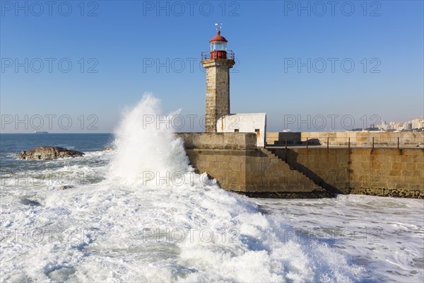 Lighthouse Foz do Douro