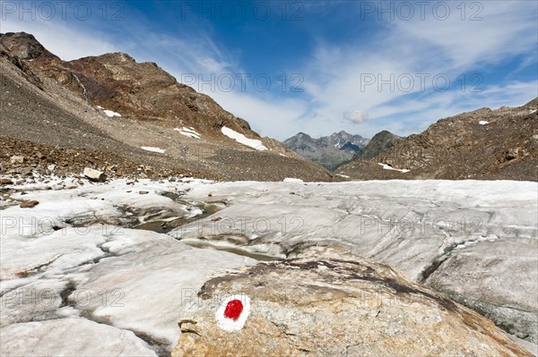 Marked path over glacier tongue below the Schwarzwand summit