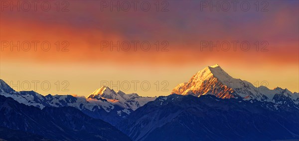 The snowy peak of Mount Cook