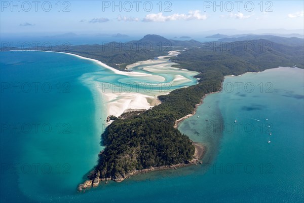 Whitehaven Beach and Hill Inlet river meanders