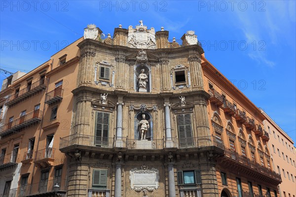 Piazza Quattro Canti