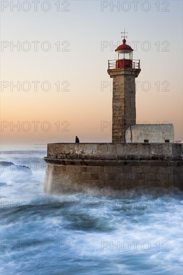 Lighthouse Foz do Douro