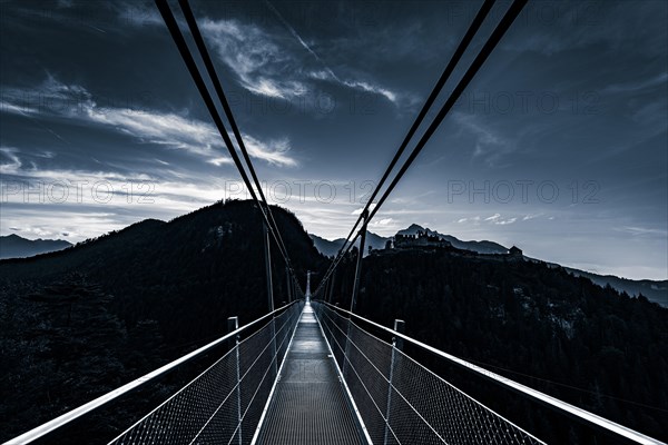Suspension bridge Highline 179 with Tannheimer Bergen in the background