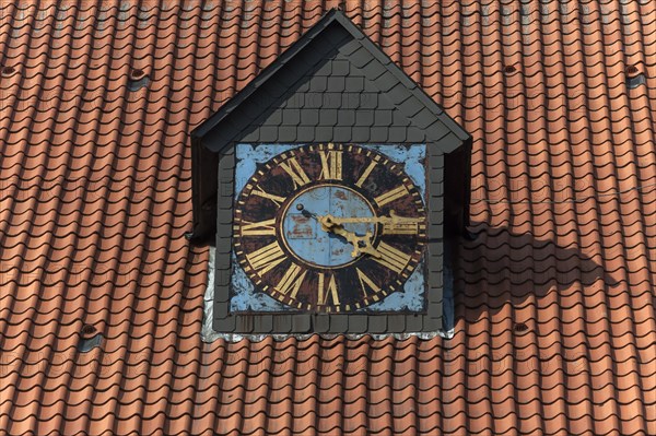 Tower clock on the roof of the cathedral to Bardowick