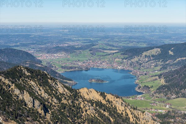 View of lake and place from the Brecherspitz