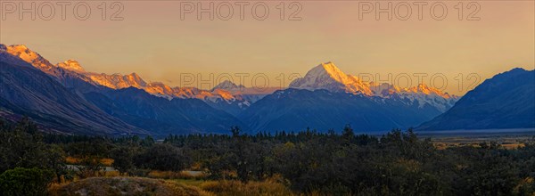 The peak of snowy Mount Cook