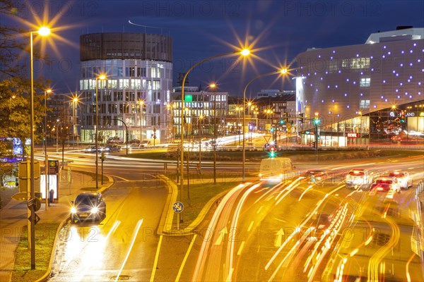 Evening city centre traffic in Essen