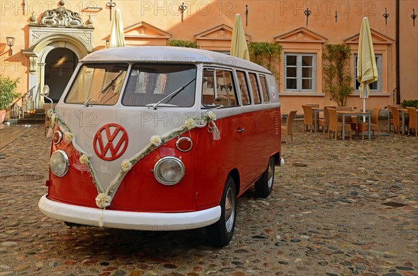 VW Bus