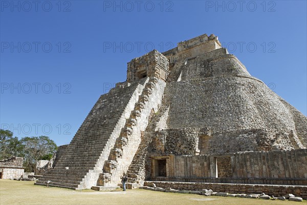 Adivino pyramid or pyramid of the fortune teller