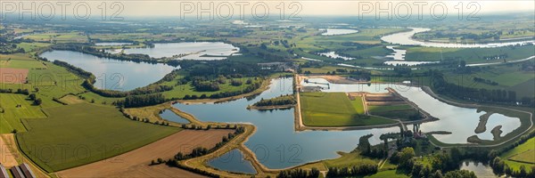 Reeser Meer and backwater of the Rhine