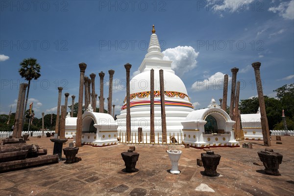 Thuparama Dagoba Temple