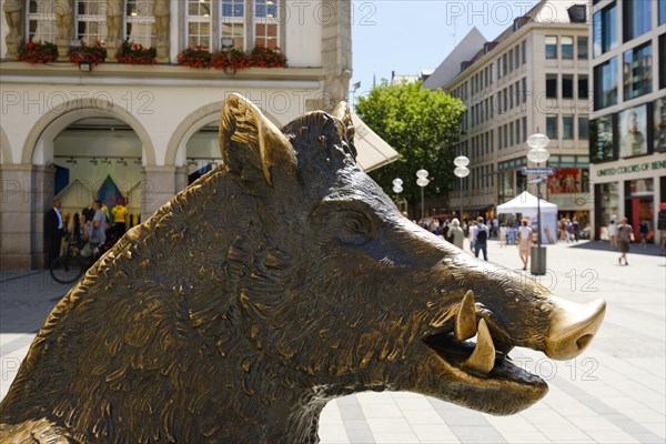 Bronze sculpture Sitting boar in front of German Hunting and Fishing Museum