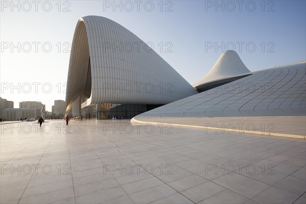 Zaha Hadid's Heydar Aliyev Museum